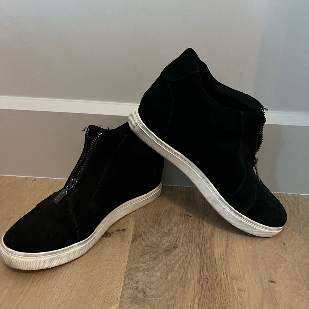 Black waterproof booties